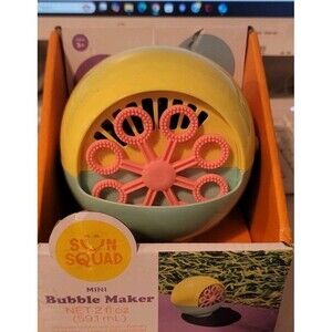bubble making machine 2 Pack, batteries included